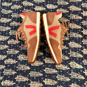 Veja SDU REC Brown and Hot Pink Women's Sneakers Size 9